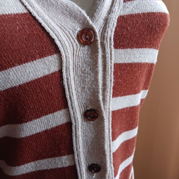 Medium True Vintage Sleeveless Striped Button-Up Sweater Vest Top 1970's Boho - Picture 3 of 6
